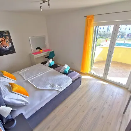 Cvita - Natali 4* Rogoznica (Sibenik-Knin)