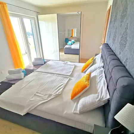 Cvita - Natali Aparthotel Rogoznica (Sibenik-Knin)