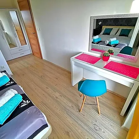 Cvita - Natali Aparthotel