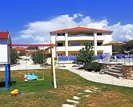 Cvita - Natali Aparthotel