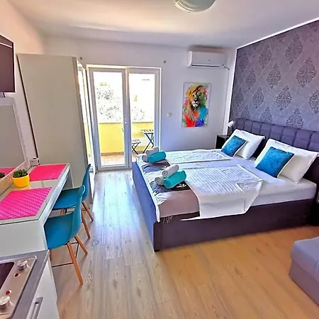 Aparthotel Cvita - Natali Rogoznica (Sibenik-Knin)