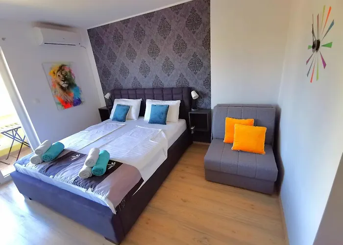 Cvita - Natali Апарт-отель Рогозница