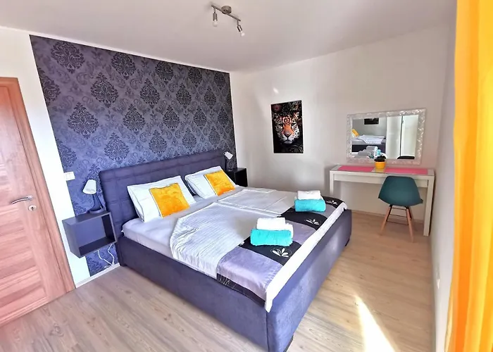 Cvita - Natali Рогозница